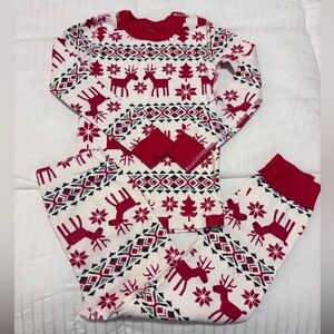 Hanna Andersson Red and White Reindeer Fair Isle Pajama Set Sz 5